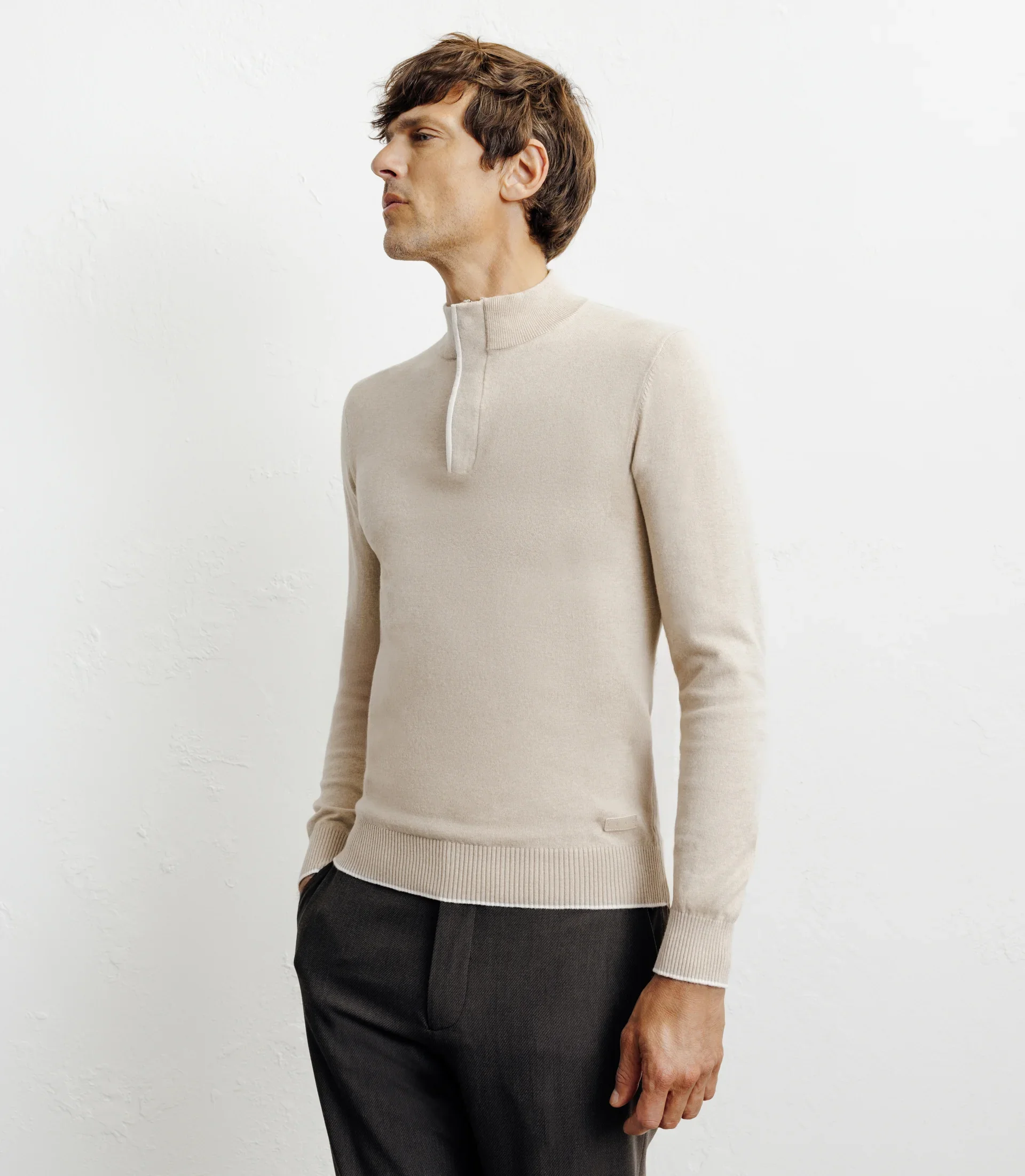 Pull col montant demi zippé beige - Image 5